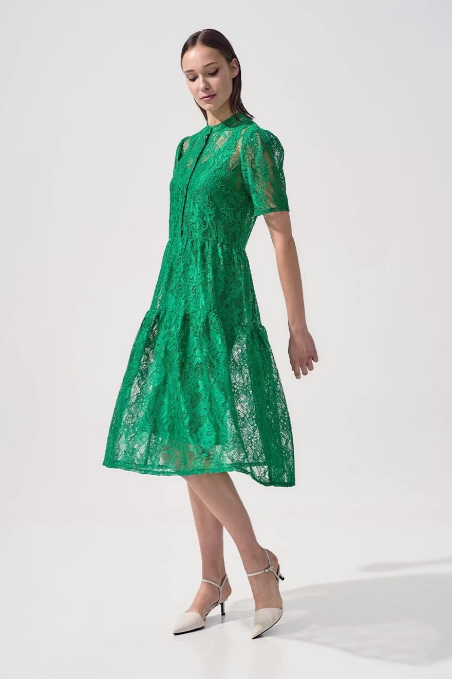 δαντελένιο πράσινο φόρεμα