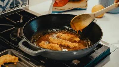 Βρώμικο τηγάνι