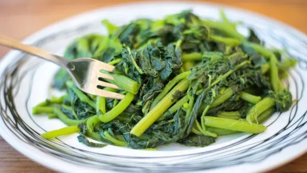 Βραστά χόρτα