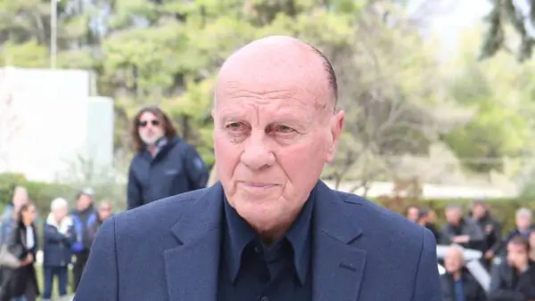 Ο Μίμης Δομάζος στην τελευταία του δημόσια εμφάνιση