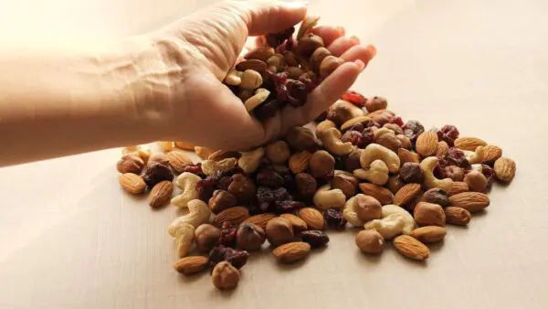 Ξηροί καρποί διάφοροι