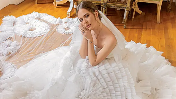 Αναστασία Τσιλιμπίου νυφικά