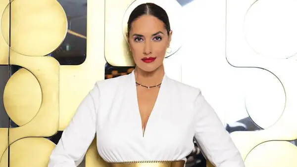 Νόνη Δούνια