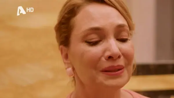 Να μ'αγαπάς Ζωή