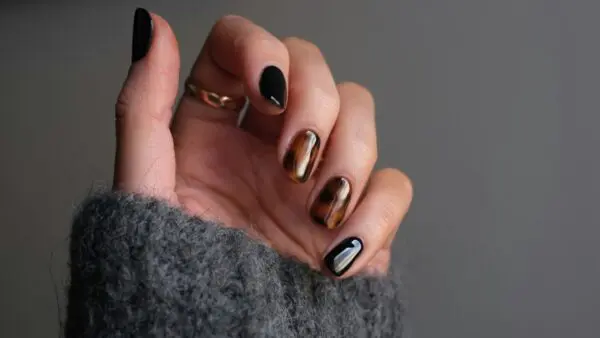 Nail trends