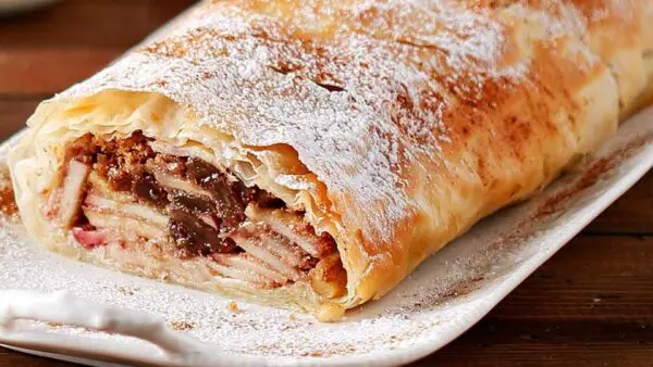 στρούντελ μήλου