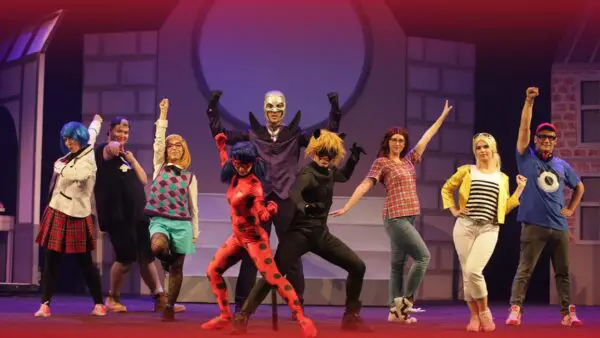 Miraculous: Ιστορίες των Ladybug & Cat Noir