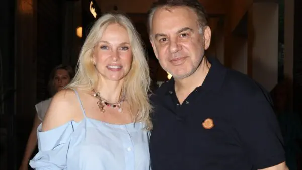 Γιάννης Κεντ, Μαρί Κωνσταντάτου