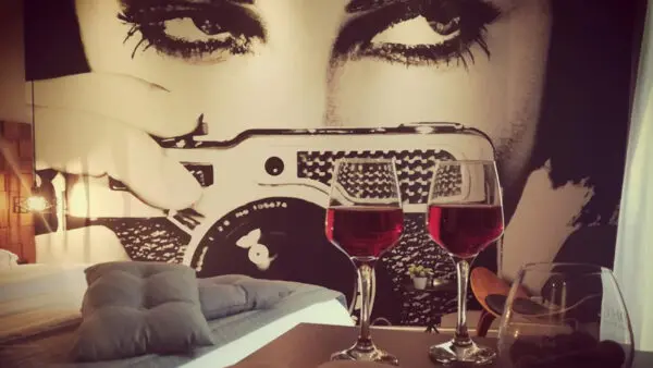 Apollon Library Suites