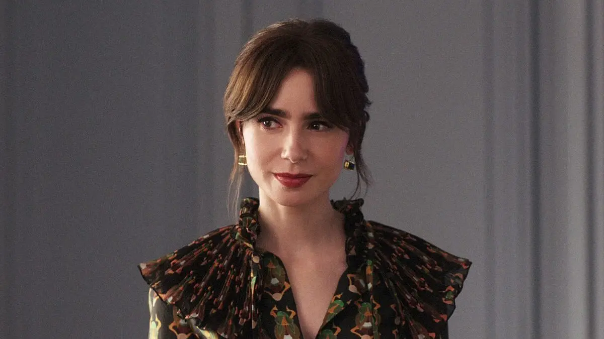 Το micro-bob που τρέλανε το Hollywood: Η Lily Collins έκανε το απόλυτο κούρεμα του 2025!
