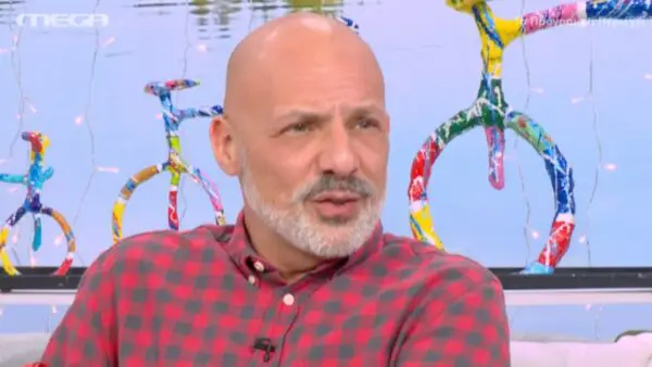 Ο Νίκος Μουτσινάς στο Χαμογέλα και Πάλι