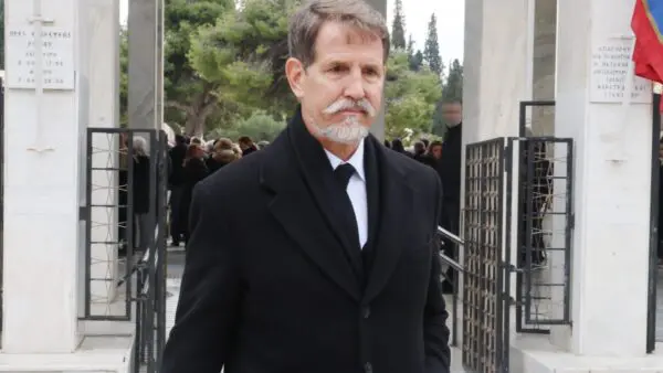 Παύλος Ντε Γκρες