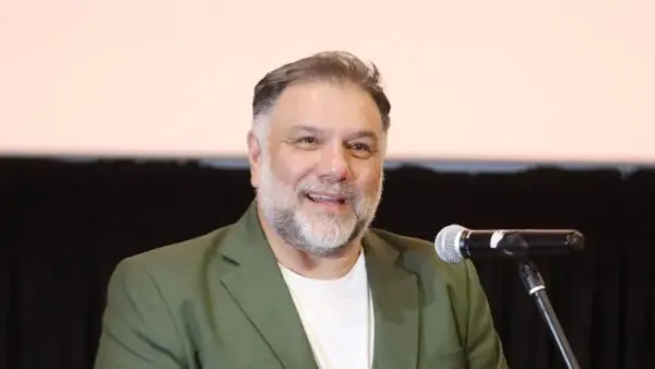 Γρηγόρης Αρναούτογλου