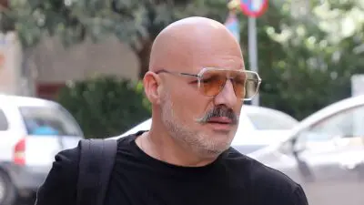 Νίκος Μουτσινάς