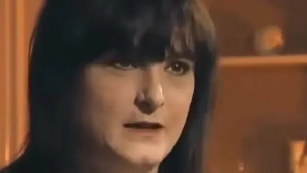 Στέφανι Σλέιτερ