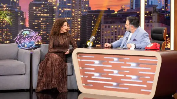 The 2Night Show Έβελυν Ασουάντ