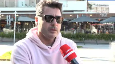 Λάμπρος Κωνσταντάρας