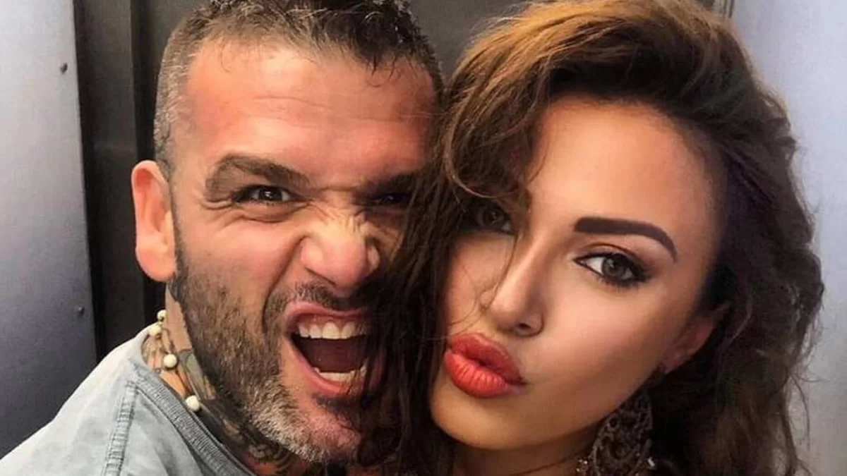 Διονύσης Αλέρτας: Φωτογράφισε τον νεογέννητο γιο του δίπλα σε ένα χιονάνθρωπο - Το αστείο σχόλιο