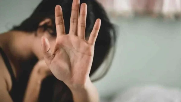 Περιστέρι: 32χρονος βίασε τη 14χρονη ετεροθαλή αδερφή της συντρόφου του