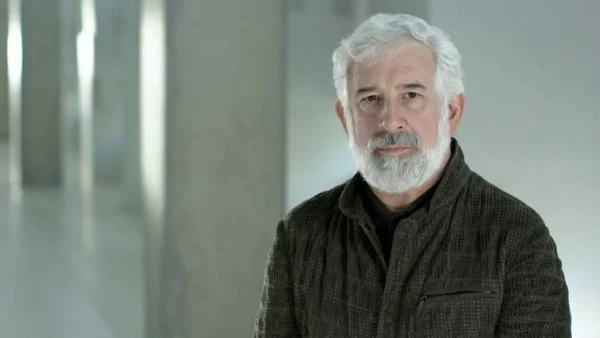 Πέτρος Φιλιππίδης: Ραγδαίες εξελίξεις με τον πλειστηριασμό του εξοχικού του