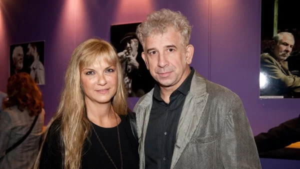 Δύσκολες ώρες για την οικογένεια Φιλιππίδη - Σε πλειστηριασμό το σπίτι τους στο Βραχάτι έναντι..