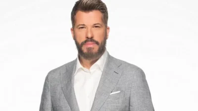 Το τρολλάρισμα του Χάρη Βαρθακούρη στον Νίκο Κοκλώνη για την διάρκεια του τελικού του J2US