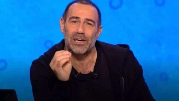 Ο Κανάκης ξεφτίλισε την Κοσιώνη: «Η παρουσιάστρια του δελτίου, η οποία τυχαίνει να είναι σύζυγος του Δημάρχου...»