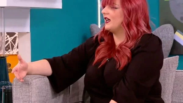 Τα "καρφιά" της Κατσαρίνη για το «The 2night show»: «Υπήρχε ένα μοντάζ στο οποίο...»