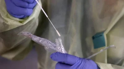 Κορωνοϊός: Νέα τιμή από σήμερα στα μοριακά τεστ - «Θα είναι κοντά στα...»