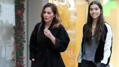 Δέσποινα Βανδή: Ασύλληπτο βίντεο από το σπίτι της - Μαζί με την κόρη της, Μελίνα Νικολαΐδη