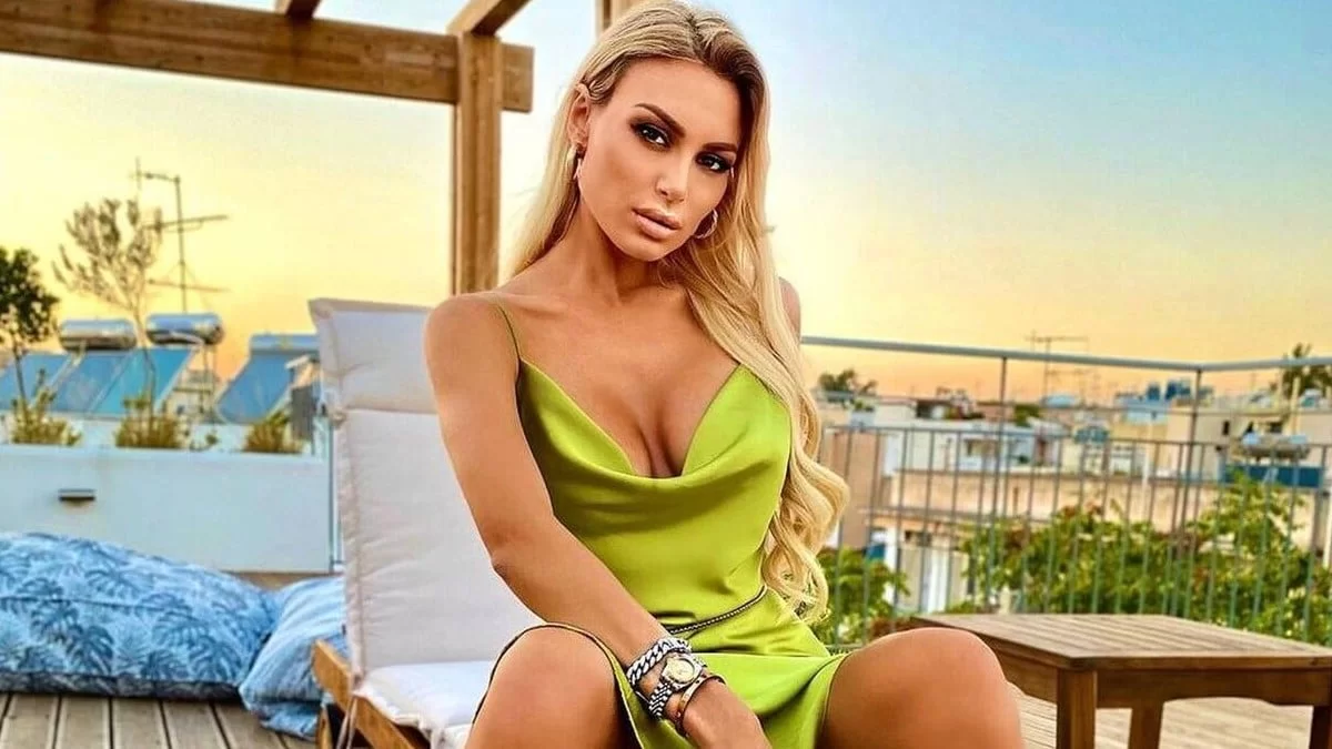 Instapoll: Πως θα σας φαινόταν η συμμετοχή της Αλεξάνδρας Παναγιώταρου στην Eurovision;