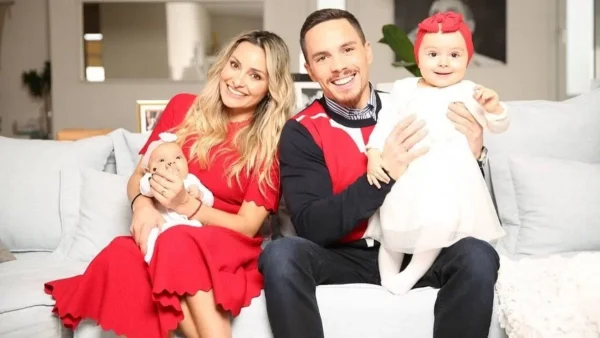 Λευτέρης Πετρούνιας: Η τρυφερή ανάρτηση με τις κόρες του - Αποκάλυψε τι έκαναν το βράδυ της Τρίτης 11/01