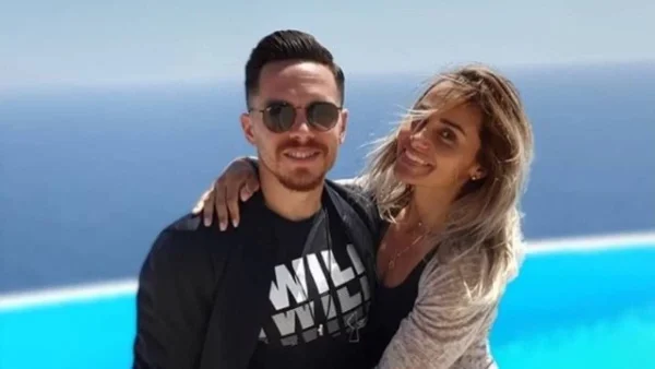 Πετρούνιας - Μιλλούση: Η πρώτη οικογενειακή φωτογραφία για το 2022 μαζί με τις κορούλες τους