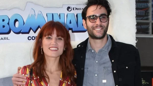 Μαίρη Συνατσάκη: Το πρώτο αδημοσίευτο βίντεο με τον Ίαν Στρατή