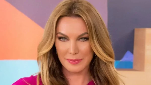 H Τατιάνα Στεφανίδου ποζάρει με την κόρη της στα χιόνια - Το αισιόδοξο μήνυμα