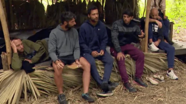 Survivor 5: «Ζητάω συγγνώμη» -  Απολογήθηκε ο Γιάννης Τσολάκης στους Μαχητές μετά από την ποινή του