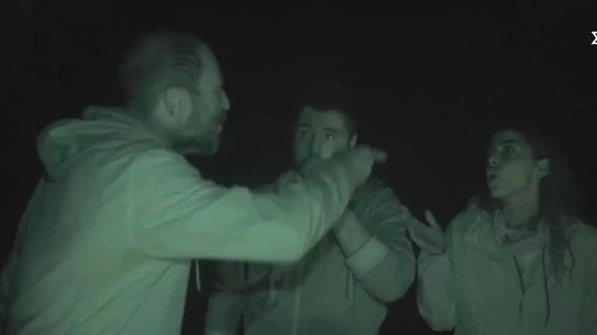 Survivor 5: "Στα μαχαίρια" ο Βαλάντης με την Μυριέλλα - «Έχεις γκόμενο έξω και χαλβαδιάζεσαι εδώ μέσα»