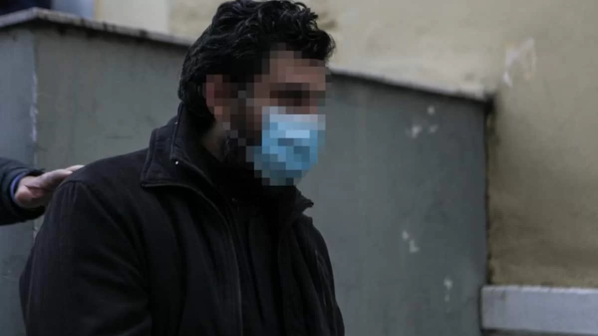 Βιασμός από ιερέα: Δευτέρη καταγγελία από 17χρονη - «50 ευρώ για μια ώρα από τη ζωή σου»