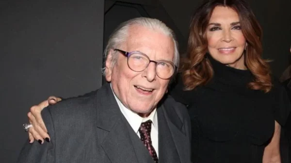 Μιμή Ντενίση: Η αποκάλυψη που έκανε για πρώτη φορά για τον Κώστα Βουτσά - «Δεν το έχω πει ποτέ δημόσια»