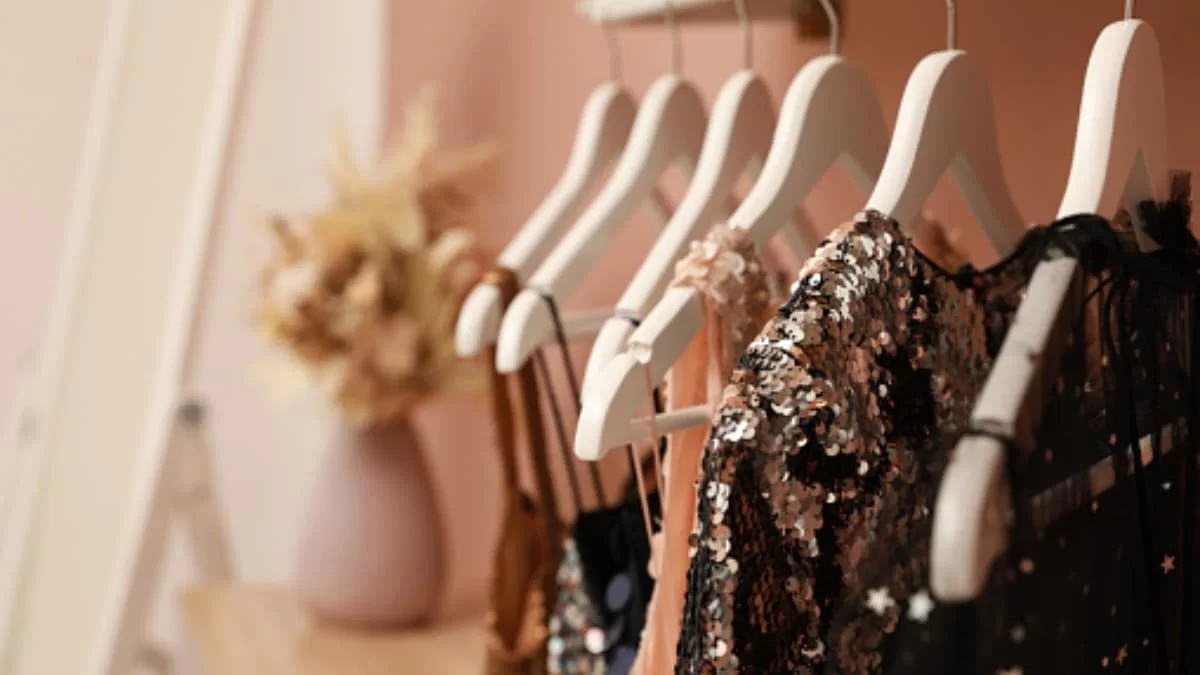 Το φόρεμα που θα αναδεικνύει τέλεια τις καμπύλες σου - Κάντο δικό σου μόνο με 25,99 ευρώ