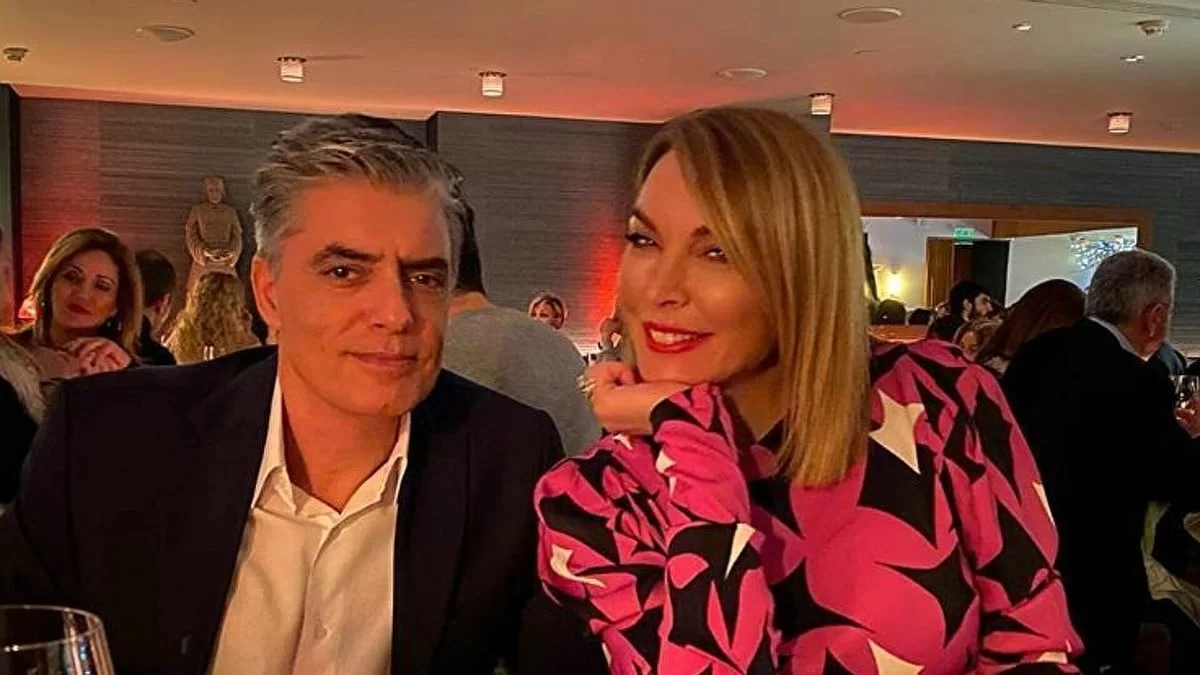 Έχει θέα θάλασσα και κήπο με τεράστια πισίνα - Το σπίτι Νίκου Ευαγγελάτου και Τατιάνας Στεφανίδου στην Χαλκίδα