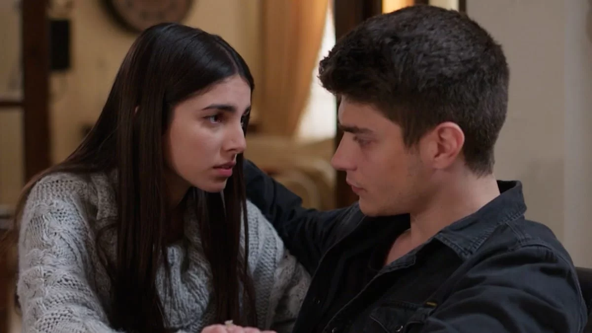 Γη της Ελιάς: Εσπευσμένα στο νοσοκομείο η Βασιλική - Μεγάλη αγωνία για την κατάσταση της υγείας της