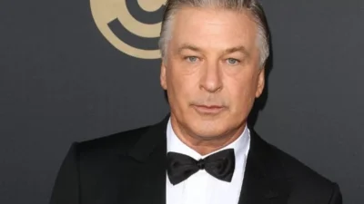 Άλεκ Μπάλντουιν: "'Έσπασε" την σιωπή του ο σύζυγος της Χαλίνα Χάτσινς - «Νιώθω μεγάλη οργή»