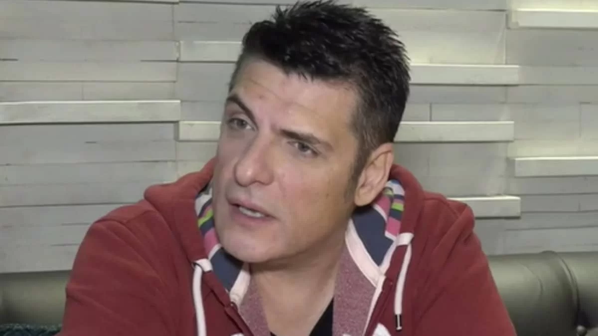 Χρίστος Αντωνιάδης: «Ήμουν πολύ δυστυχισμένος... βίωνα bullying»