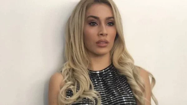 Αγνώριστη η Αθηνά Χρυσαντίδου από το Power of love - "Πάνε" τα ξανθά μαλλιά της