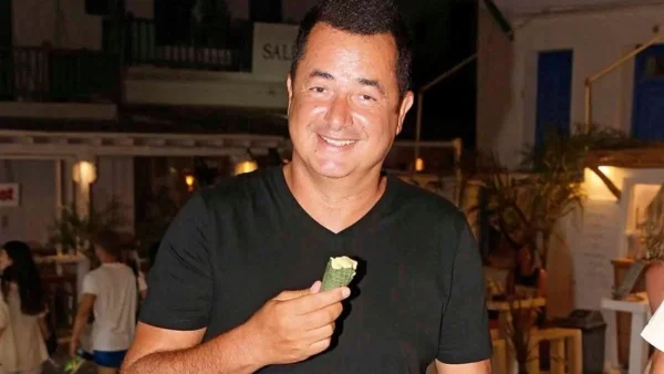 Αγνώριστος πριν από 16 χρόνια o Ατζούν Ιλιτζαλί: Από το πρώτο Survivor Ελλάδα - Τουρκία