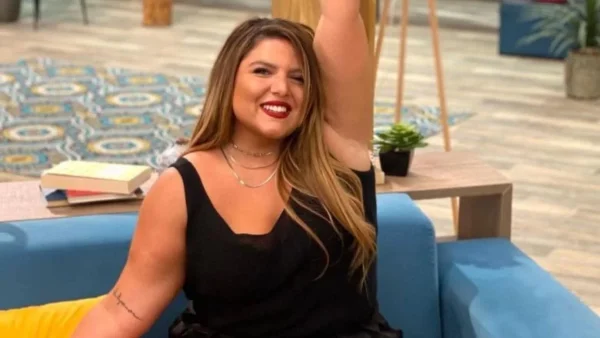 Με βραδινή εκπομπή στο MEGA η Δανάη Μπάρκα; Εξελίξεις με το τηλεοπτικό της μέλλον