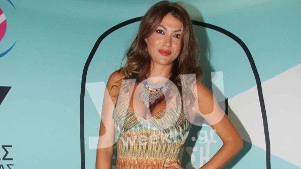 Πόλεμος Ουκρανία: Ξέσπασε η Ρένεση - «Με ένα κουμπί σε 1 λεπτό πετυχαίνουν παγκόσμιο...»