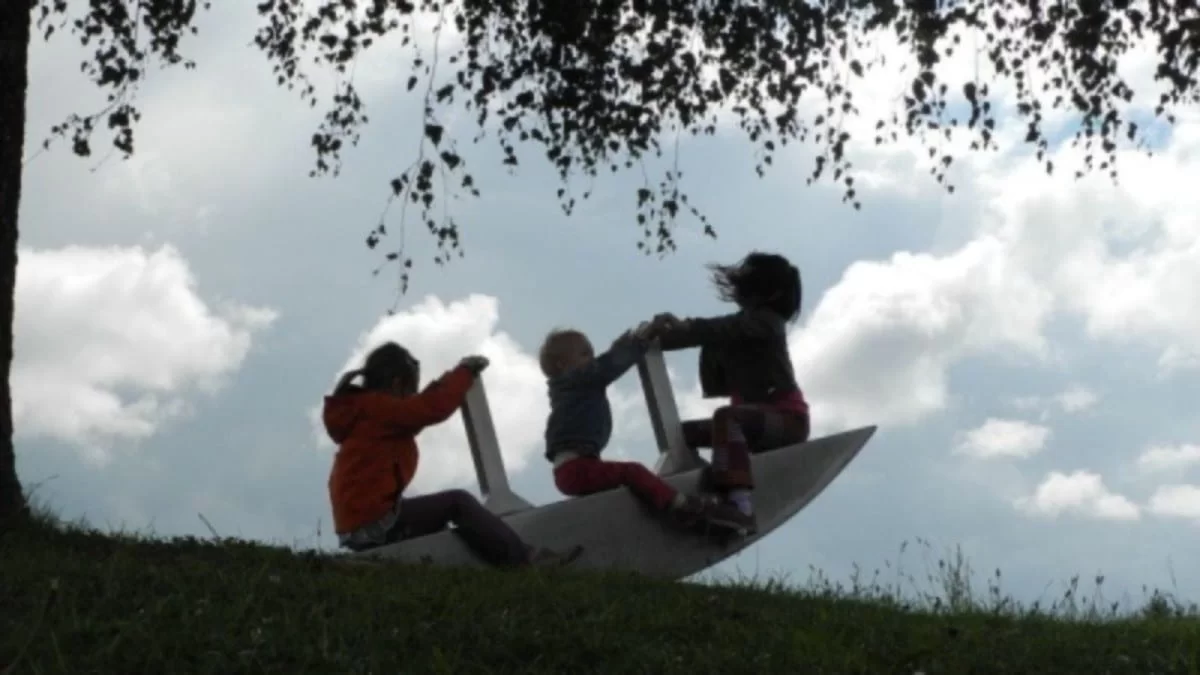 Τραγωδία Πάτρα: Η μητέρα των άτυχων κοριτσιών  εμφανιζόταν στο διαδίκτυο λέγοντας ότι έπασχε από καρκίνο των ωοθηκών