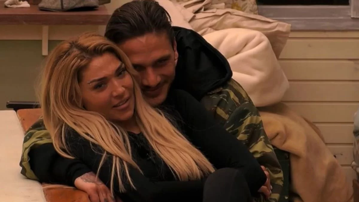 Αγγελική Ηλιάδη - Γρηγόρης Αναστασιάδης: Full in love...και εκτός Φάρμας